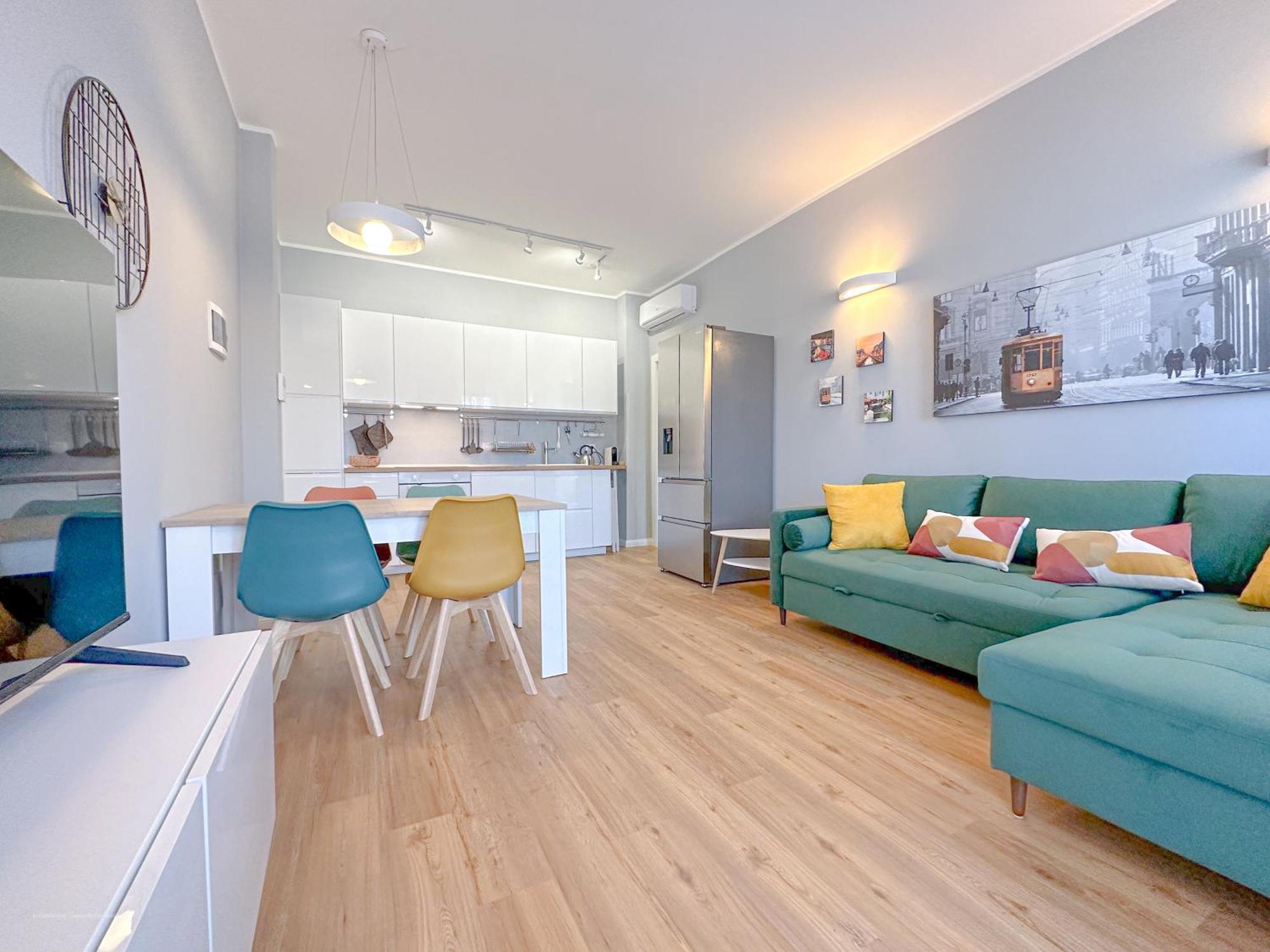 Torre 24 - Luxury Naviglio Suite Милан Экстерьер фото